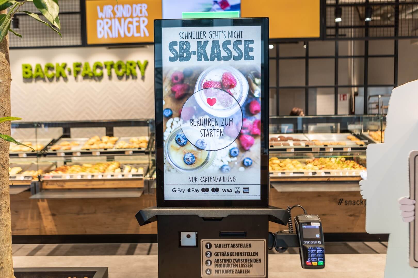 AI Self-checkout Kiosk bij Back-Factory in Bremen